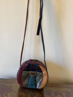 DRAMATIC PRICE DROP: VINTAGE (80s) NEVER USED PREMIUM TEXTURED LEATHER/EXOTIC SKINS/LEATHER-LINED CROSSBODY By SHARIF DESIGNS LTD.