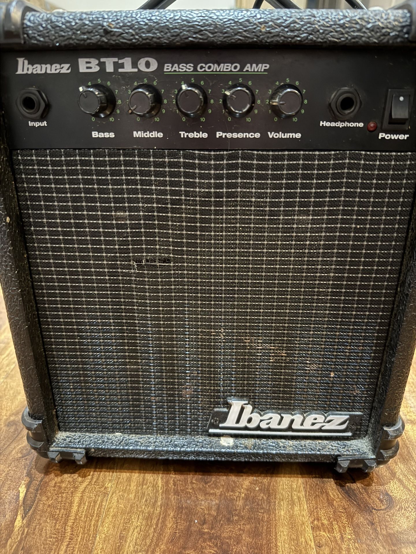Ibanez BT10 Bass Combo Amplifier – 24W