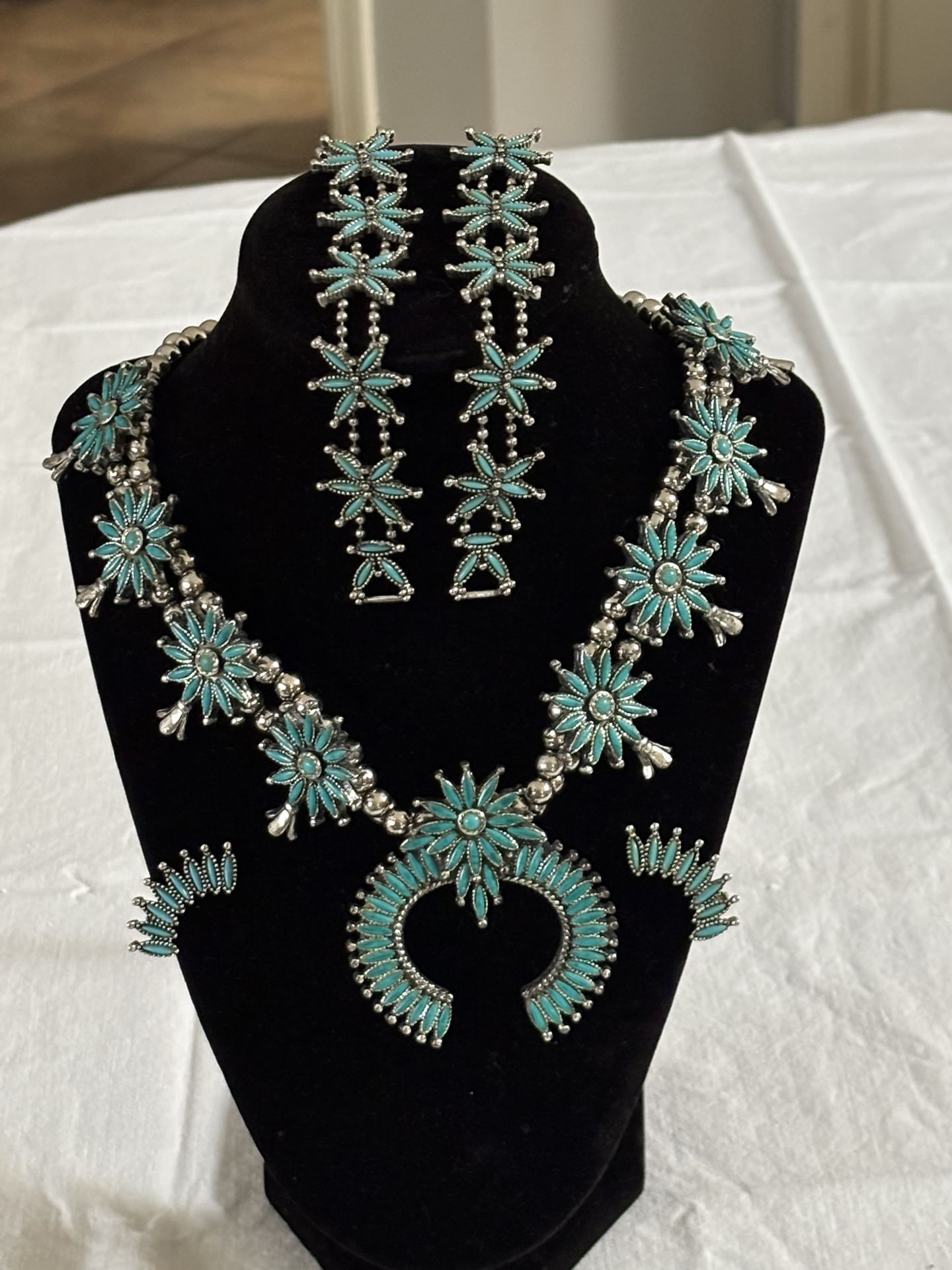 Vintage turquoise jewelry set