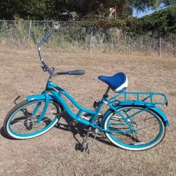 24" Schwinn Women's Beach Cruiser Bike In Good Condition Ready To Ride,  $140. 