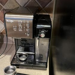 Mr Coffee espresso cappuccino maker milk frother