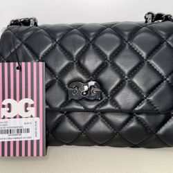 Gilda Paris Quilted Messenger Bag
