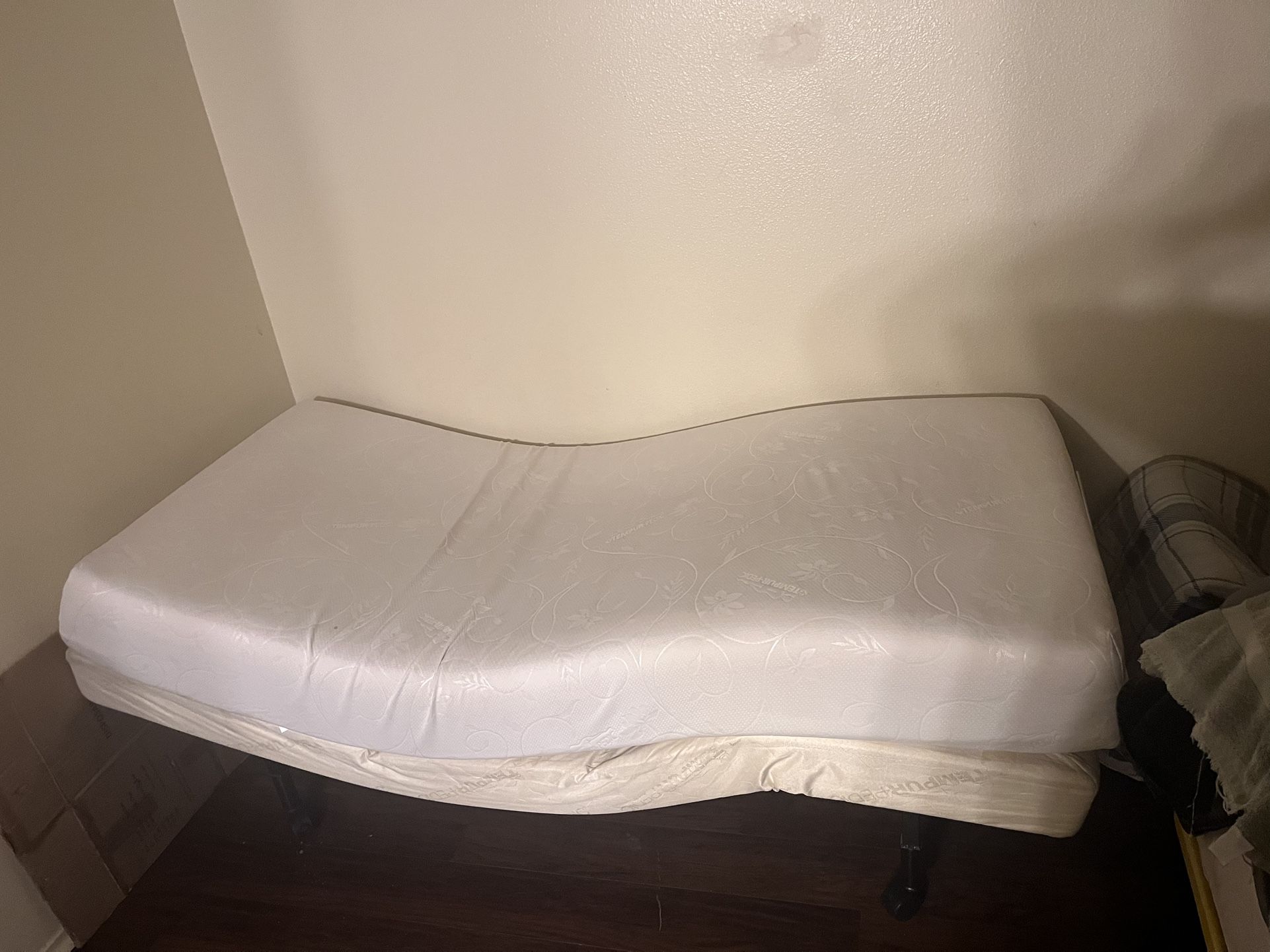 Twin Size Adjustable Tempurpedic