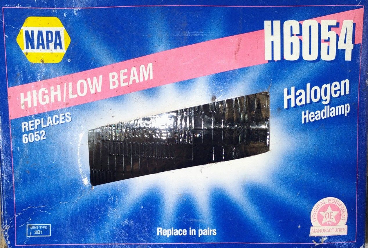 NAPA® H6054 Halogen Headlamp