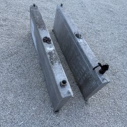 Dos tanque de aluminio para botes..