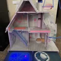 LOL OMG Winter Chill Cabin Wooden Doll House