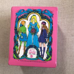 Barbie 3 doll trunk by Mattel 1971