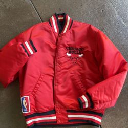 Vintage Chicago Bulls 90’s Vintage Reversible Satin Starter Jacket