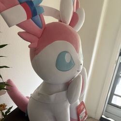 Pokemon Sylveon 24” Plush Jazwares