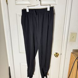 Large Men’s Russell athletic track Jogger pants
