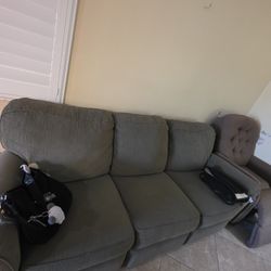 RECLINING COUCH AND RECLINER CHAIR