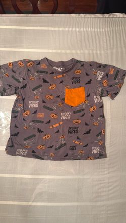 Kids Halloween Spooky Vibes Graphic T-Shirt