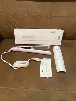 Plancha para el pelo QUICO $20 Nueva Precio Firme