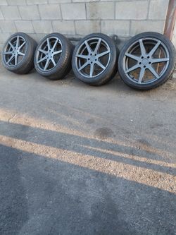 19" rims 5 lug