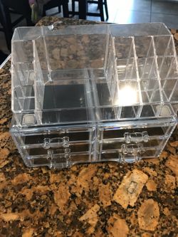 Makeup organizers , vanity organizer FIRM 💕