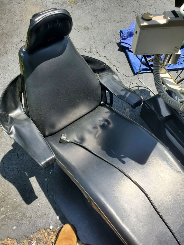 Dental/tatoo Chairs