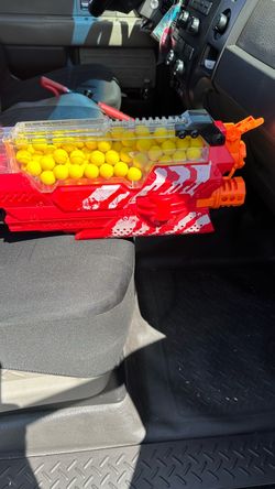 NERF RIVAL NEMESIS MXVIII-10K MISSING BATTERY COVER BUT DOES NOT INTERFERE WITH FUNCTION