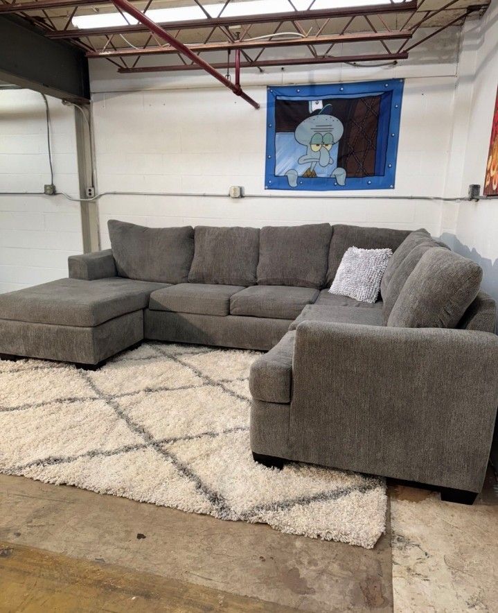 Couch Sectional