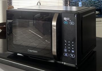 Chefman Microcrisper microwave-excellent condition