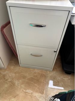 File Cabinet - 2 drawer