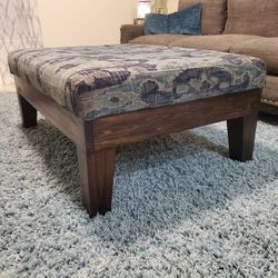 Upholstered Coffee Table/cocktail Ottoman