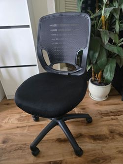 Ergonomic Office Chair