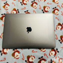 Mac’s MacBook Pro