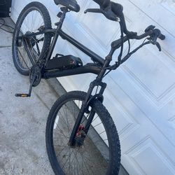 27,5  Electric Bike Working good  only The charger was lost.