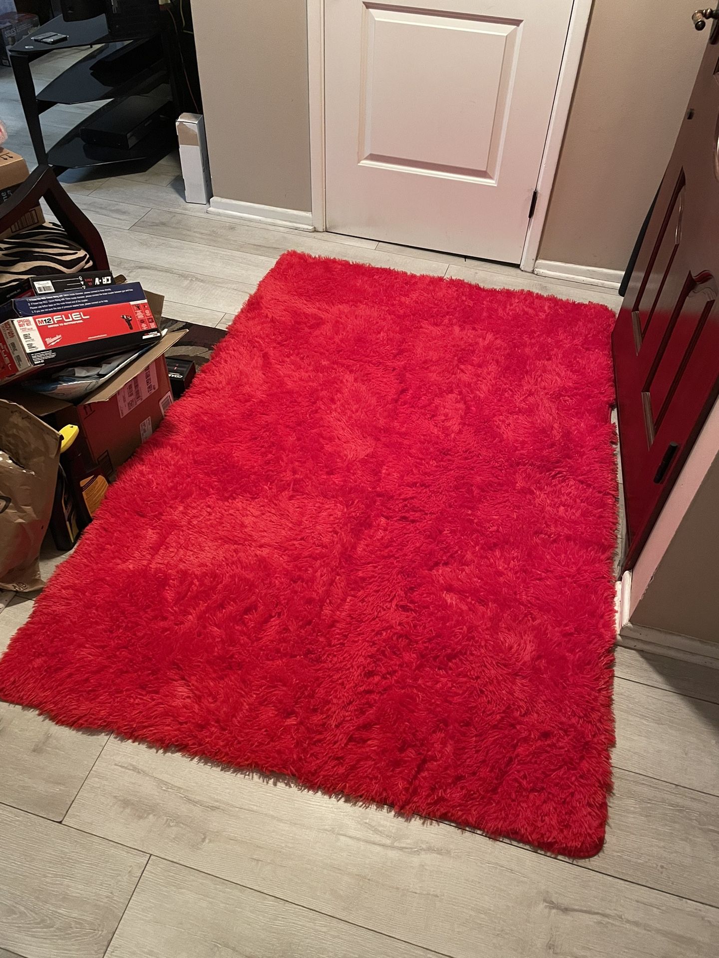 Beautiful Red Rug Carpet ๐
