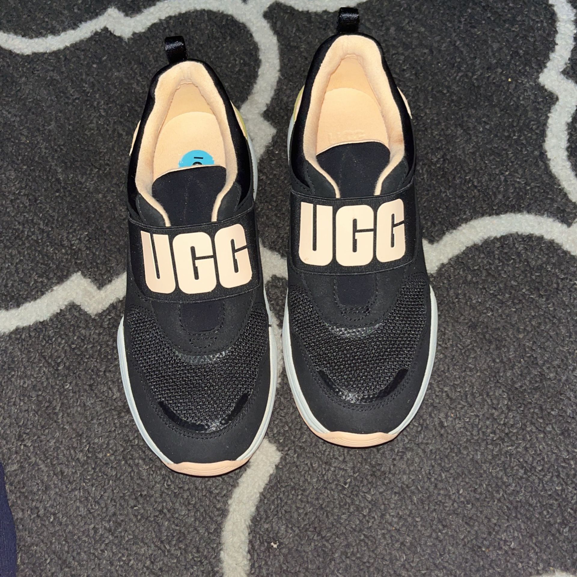 UGG Shoes Size 6