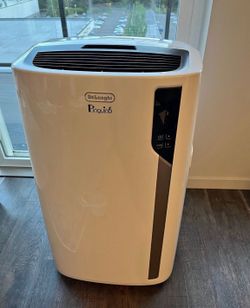 Portable Air Conditioner - Delonghi 4 in 1,  12,500  BTU