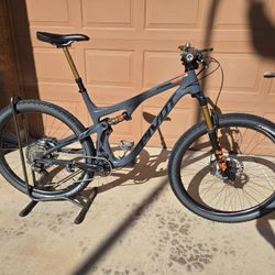 Pivot 429 Xt/xtr 29r Mountain Bike