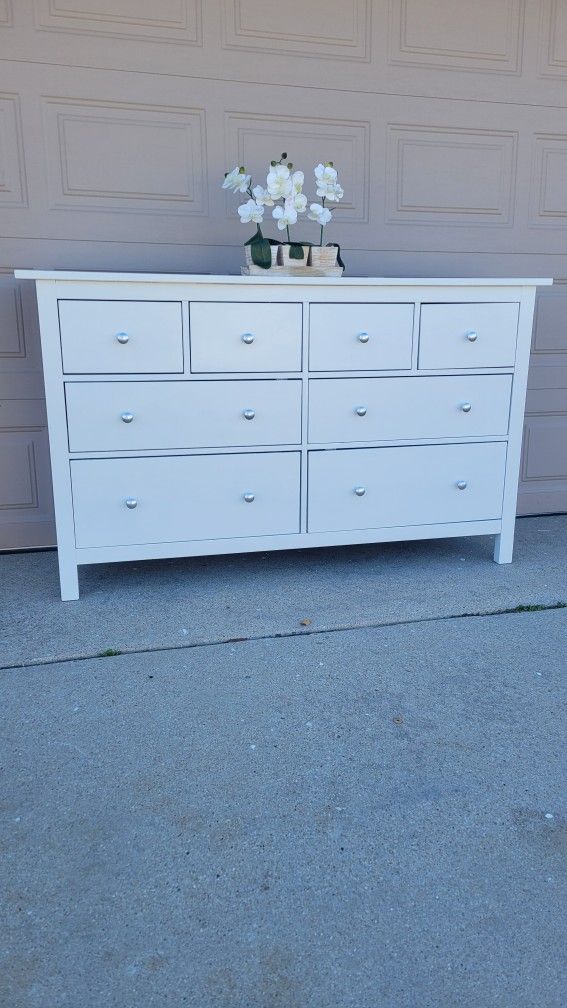 OVERSIZE IKEA HEMNES DRESSER GREAT SHAPE SILVER KNOBS 64X20X38 / CLEAN DRAWERS