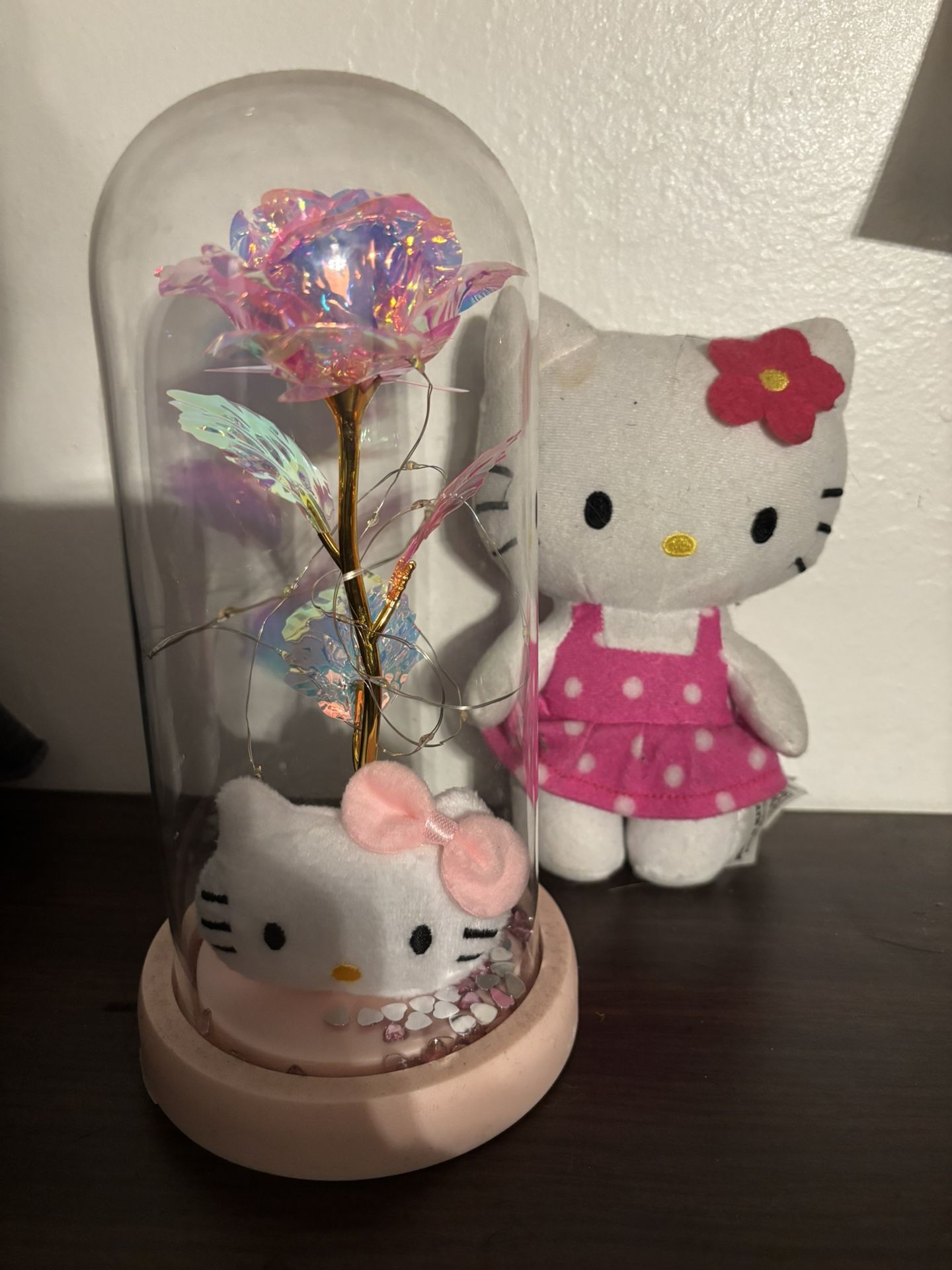 Hello Kitty Decor