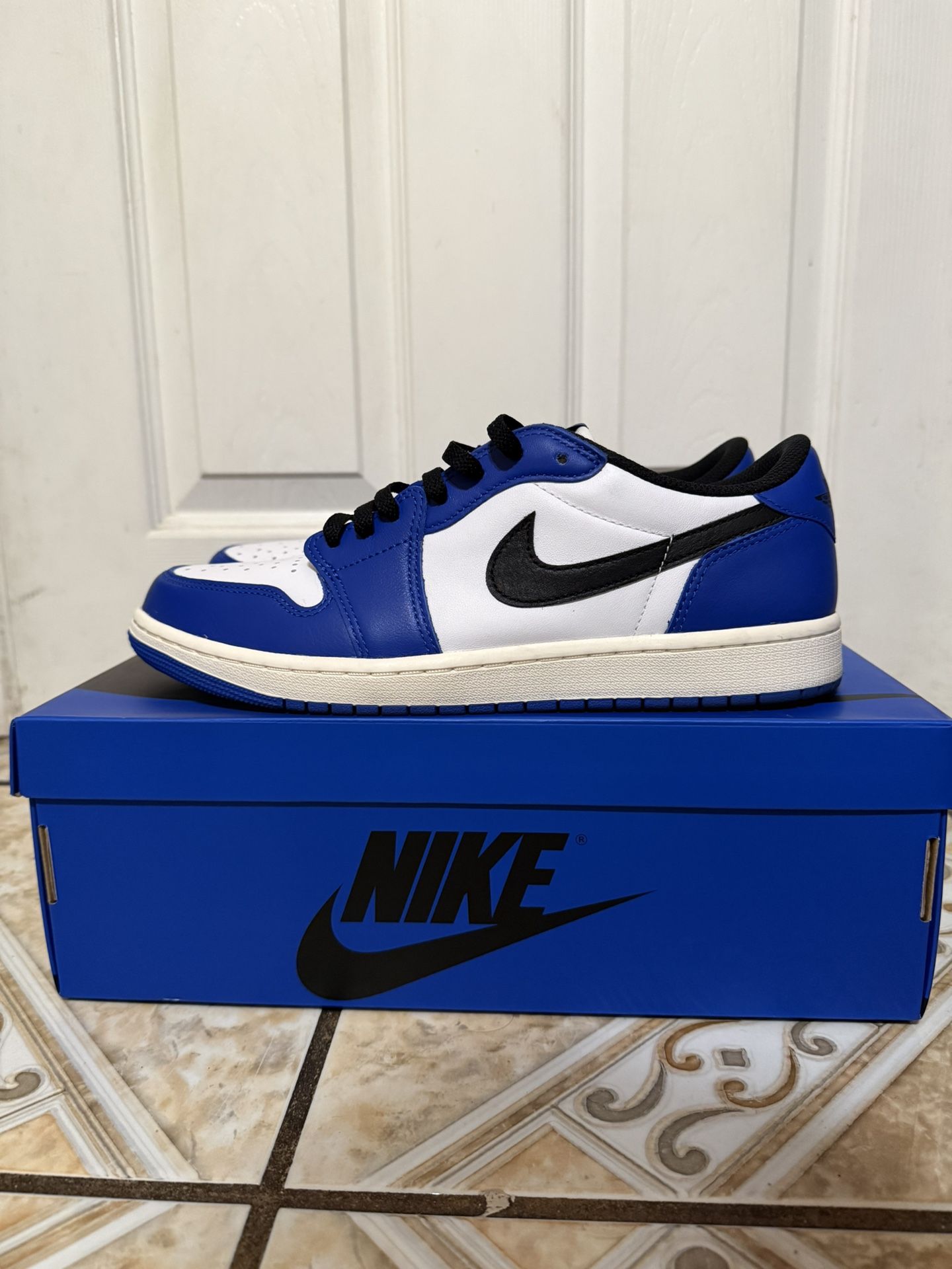 Jordan 1 Low Game Royal