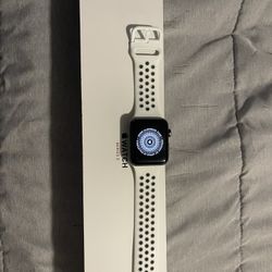 Apple Watch Series 3