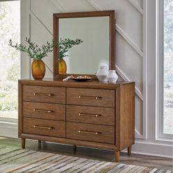 Lyncott Dresser And Mirror