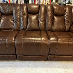 Reclining Couch 