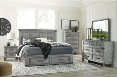 Ashley Furniture Russelyn Bedroom set and Entertainment Center