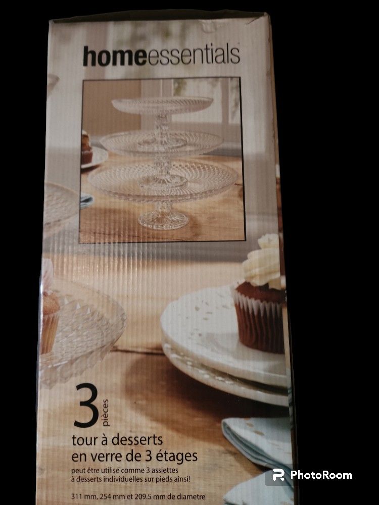 Three Tire Glass Dessert $10