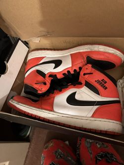 Jordan 1’s 10.5 8/10
