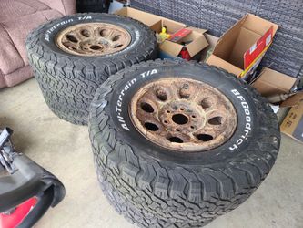 3 BF Goodrich All Terrain  T/A. LT285/70R17 121/118R and 1 Fierce Attitude same size
