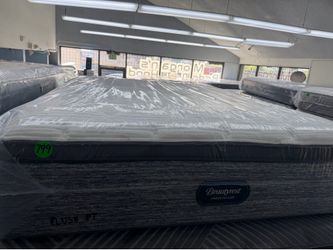 QUEEN SIZE SIMMONS BEAUTYREST HARMONY LUX PILLOW TOP MATTRESS & BOX SPRING BED SET