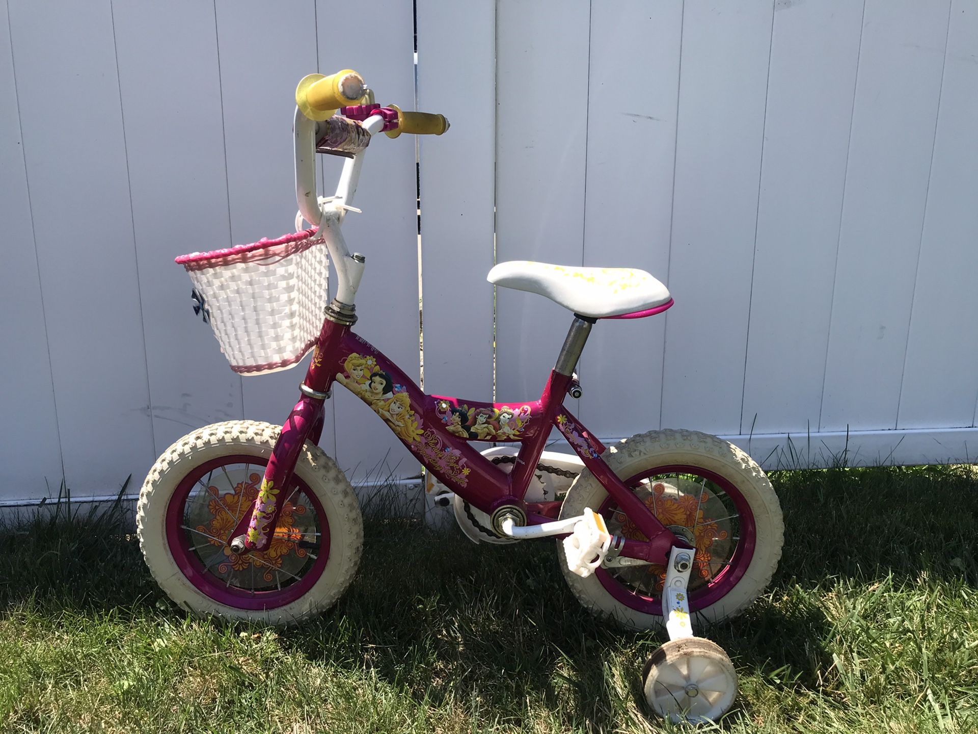 Huffy Disney princess bike