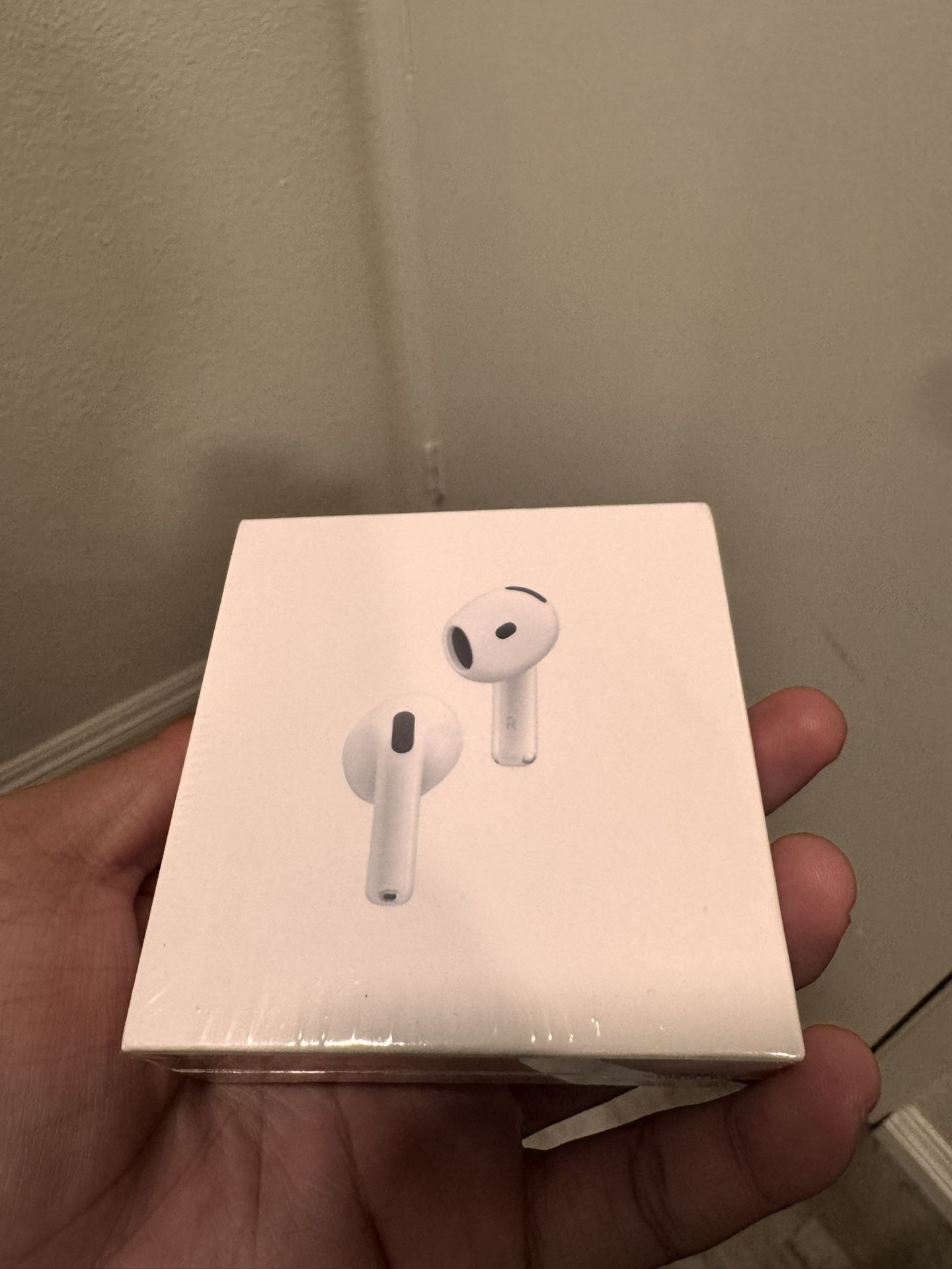 Airpods Generation 4 with Active Noise Cancellation