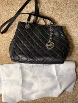 Brand new Michael Kors purse with dust bag