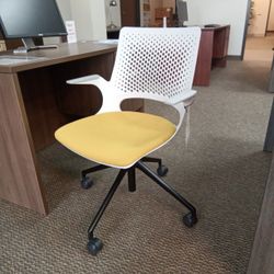 Office Chair - Konfurb Harmony