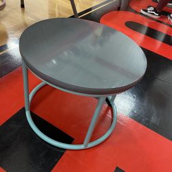 Side Table / ottomans 