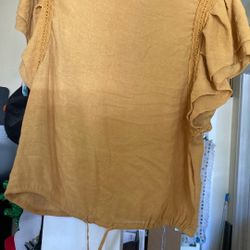 Women’s. Blouse. Size. XL