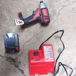 Milwaukee Cordless Drill Driver 